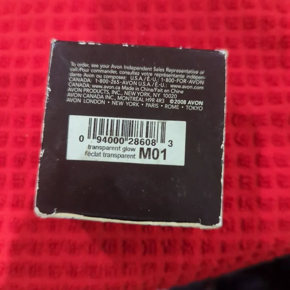 Avon Ideal Shade Smooth Mineral Foundation 0.21 Oz